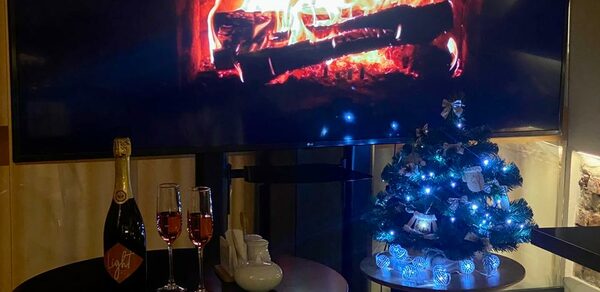 Статский Советник. Зал для небольшой компании