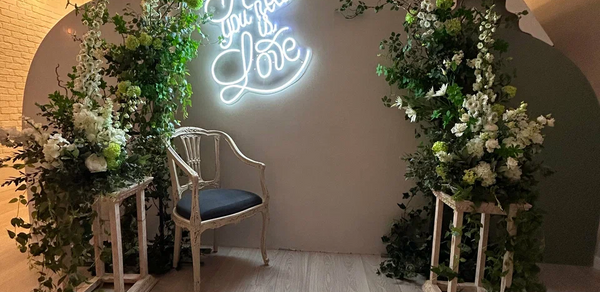 Солнечный белый лофт 