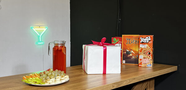 Лофт малый. Яркий лофт-зал