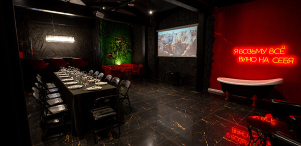 Готический лофт-зал