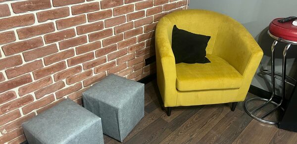 Светлая комната на 12 человек