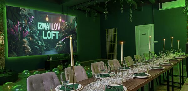 Стилизованный лофт-зал