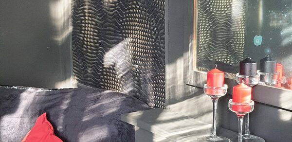 Уютное помещение 20 кв. м с большим окном