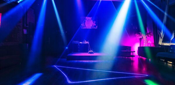 Просторный лофт с грилем и верандой