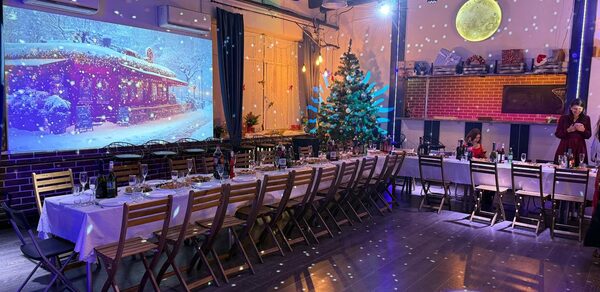 Просторный лофт с грилем и верандой