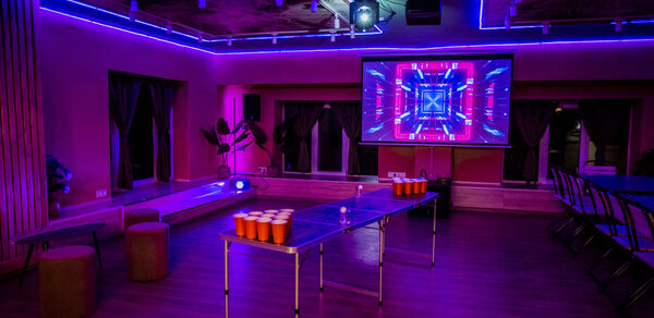 Тропический лофт с современным дизайном и верандой