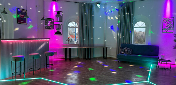 Уютное светлое пространство круглой формы