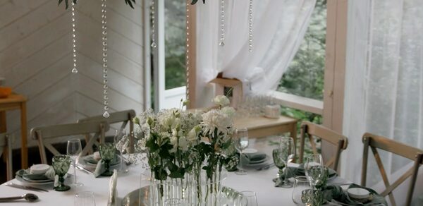 Банкетный зал в Усадьбе Лесной берег