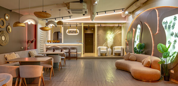 Лофт Май. Зал Август