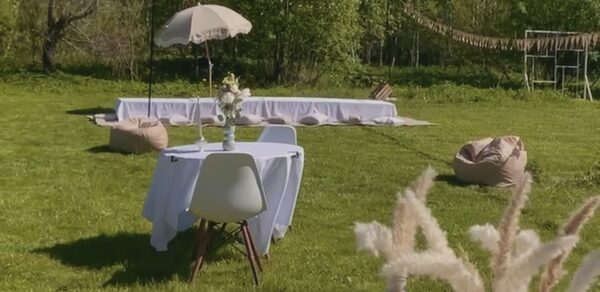 Загородный коттедж с большой территорией в экостиле в Химках