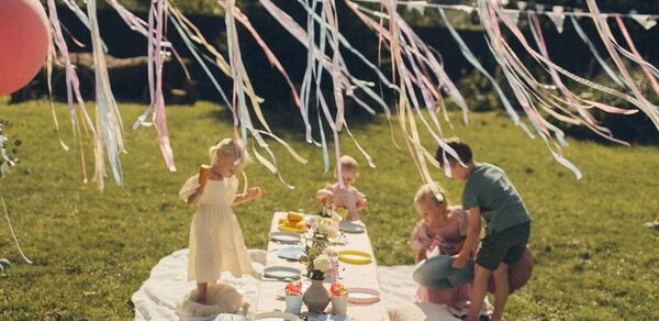 Загородный коттедж с большой территорией в экостиле в Химках