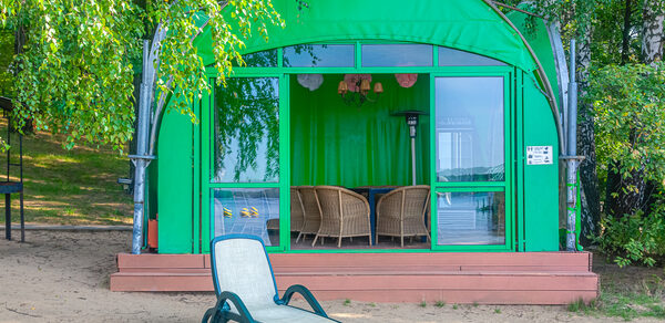 Шатры в комплексе «Малибу»