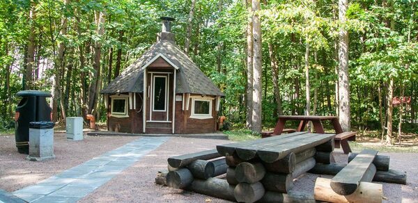 Кемпинговая зона на Путяевских прудах парка Сокольники