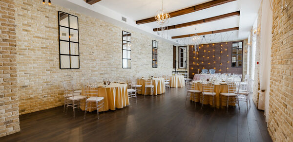 Loft Banket. Светлый зал для банкета 