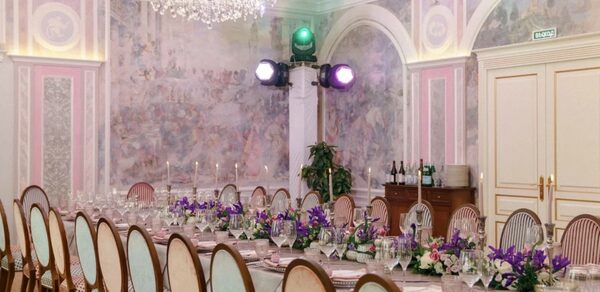 Крыша. Банкетный зал в историческом центре