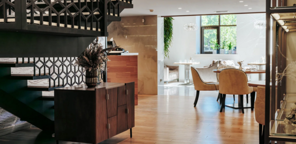 River. Современный банкетный зал