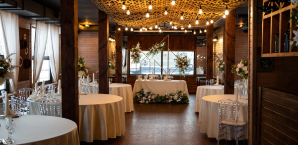 Мarseria. Банкетный зал на воде