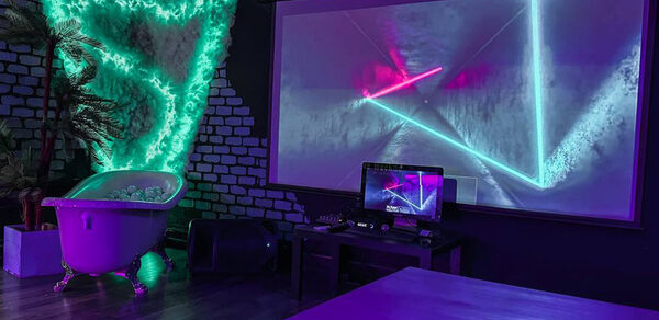 LoftForParty (Лофт фор пати). Тёмный неоновый лофт
