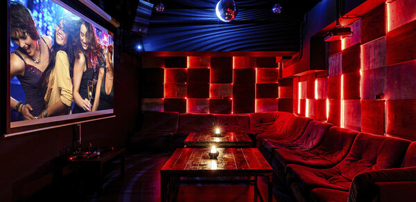 LoftForParty. Moon. Лофт со светомузыкой