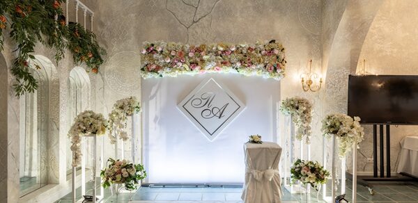 У Эдуарда. Роскошный банкетный зал