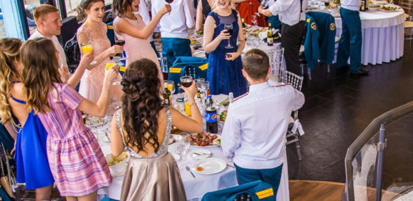 Азимут. Банкетный зал в отеле