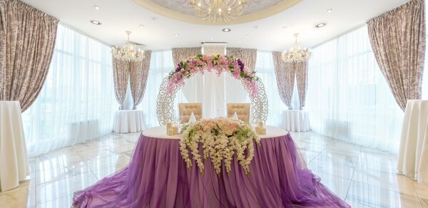 Ля мур. Мраморный банкетный зал