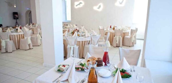 Аист. Белый банкетный зал