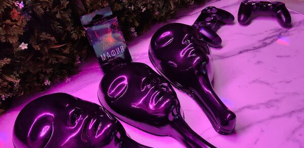 Dance. Современный лофт с фотозоной, караоке и диско-шаром