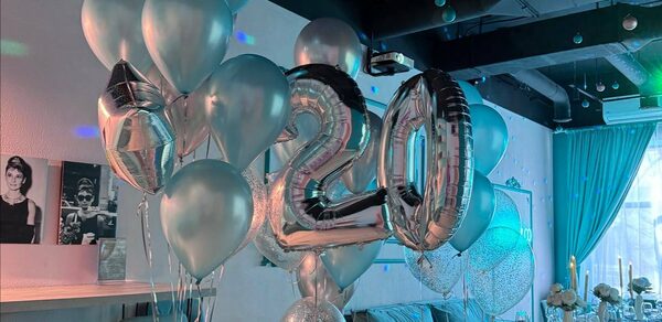 Tiffany. Изысканный лофт с мебелью, светомузыкой и караоке