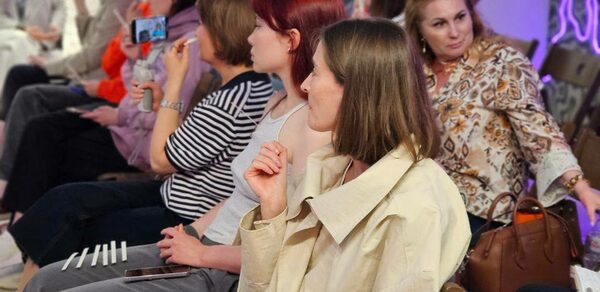 Лофт из белого кирпича в центре