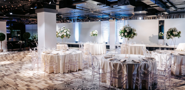 Marseria. Светлый банкетный зал