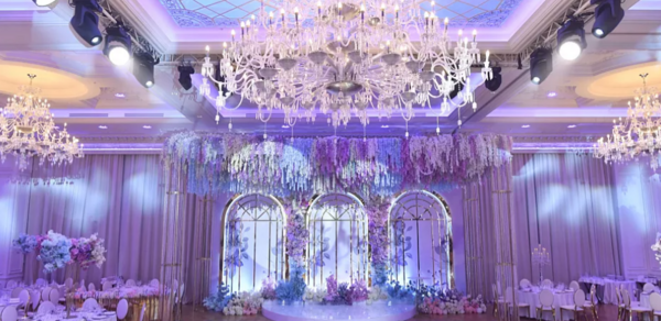 Imperial Plaza. Банкетный зал с панорамными окнами