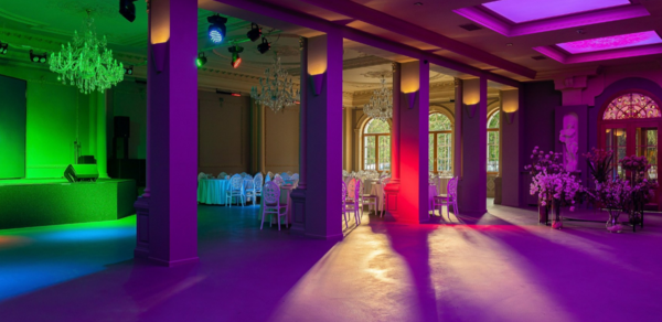 Александровский парк. Шикарный банкетный зал 