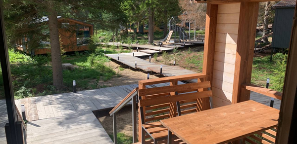 Стеклянный Ручей. Банкетный зал в шатре