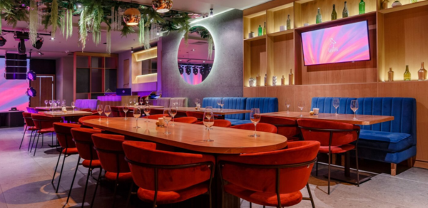 Банкетный зал в ресторане Цапля