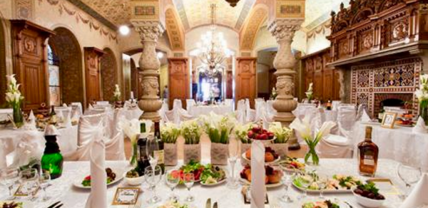 Банкетный зал во дворце Князя Владимира