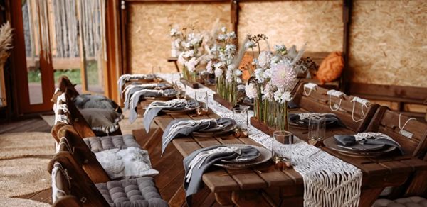 В кругу своих. Банкетный зал в загородном пространстве 