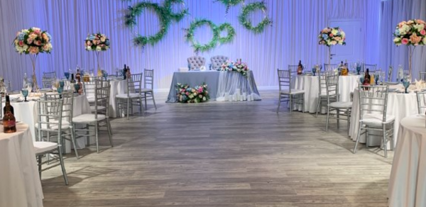 Пушкинская Усадьба. Банкетный зал за городом