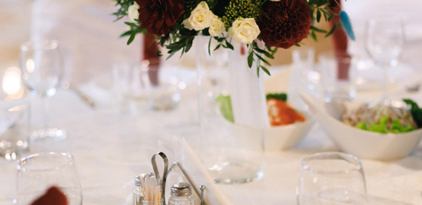 Dolce. Банкетный зал с белыми колоннами 