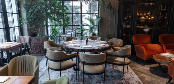 Modus. Банкетный зал с камином