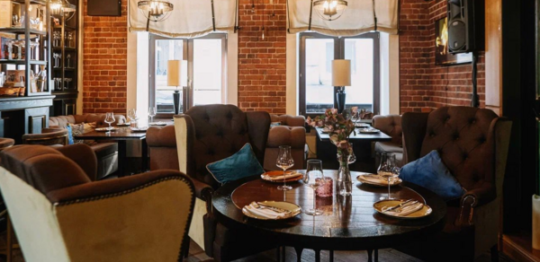 Svoy. Банкетный зал в ресторане 