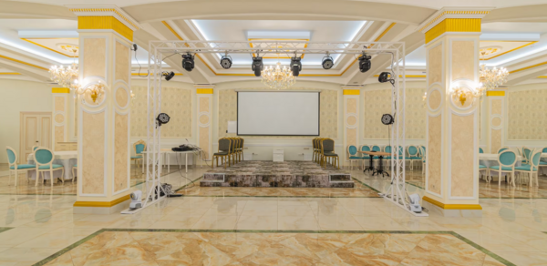Меридиан. Роскошный банкетный зал 