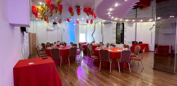 Casa De Gusto. Просторный банкетный зал