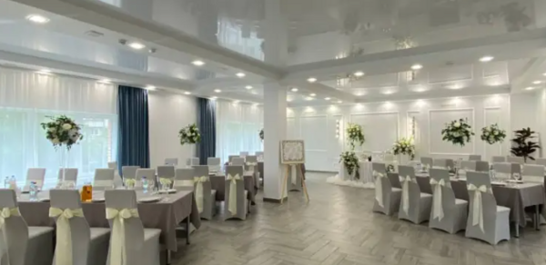 Москwa. Светлый банкетный зал