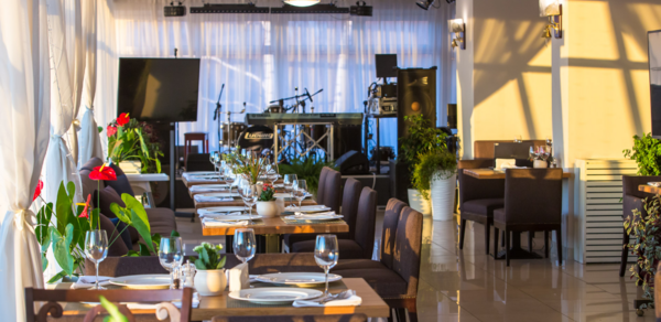 Мореман. Панорамный банкетный зал