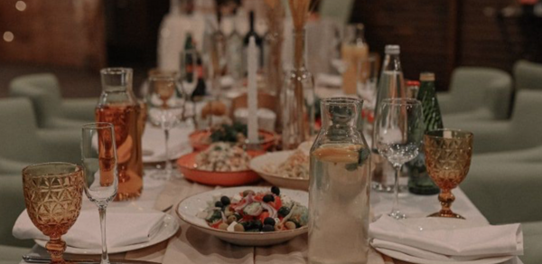 Шале.Банкетный зал в альпийском стиле