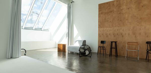 Стильный зал на Васильевском острове