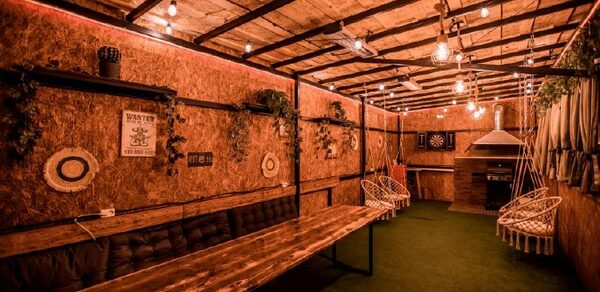 Пространство для любых мероприятий с верандой и грилем