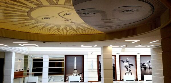 Леонардо. Банкетный зал с панорамной крышей