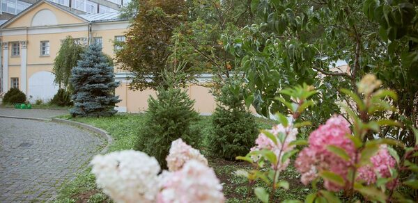 Роскошный банкетный зал в усадьбе Муравьевых-Апостолов